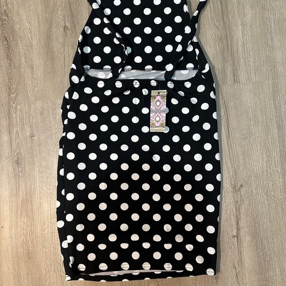 NWT MATERNITY BUNDLE: Polka Dot Dress & Black and White Romper 6 👑 - Picture 2 of 7